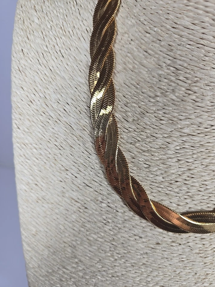 Collar Cadena Trenzada Triple Hilo Serpentina Tono Dorado Avon De Colección Firmado Años 80 Foto 3 de 4