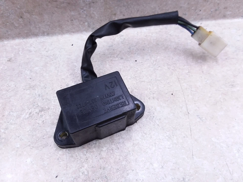 Caja de fusibles arnés de cables Kawasaki 550 GPZ KZ550-D GP-Z GPz550 1981 ANX-C49 Foto 2 de 4