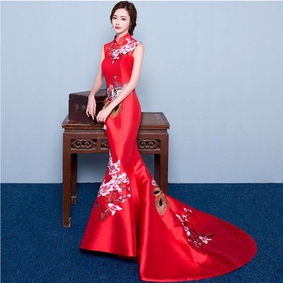 red chinese wedding dress