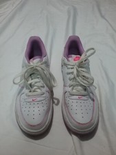 SIZE 6.5Y - NIKE AIR FORCE 1 LOW CONTRAST STITCH FUCHSIA GLOW GS CW1575 110