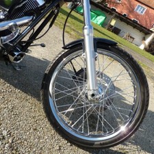 Front Fender kurz 110 mm mit breiter Halterung Harley WideGlide Gabel +Sticker
