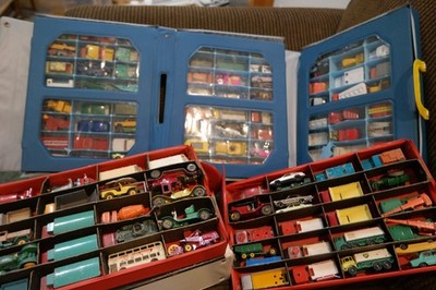 135 Vintage MATCHBOX Lesney Series Cars Truck 2 Cases 60's 70's 80's Hot Wheels