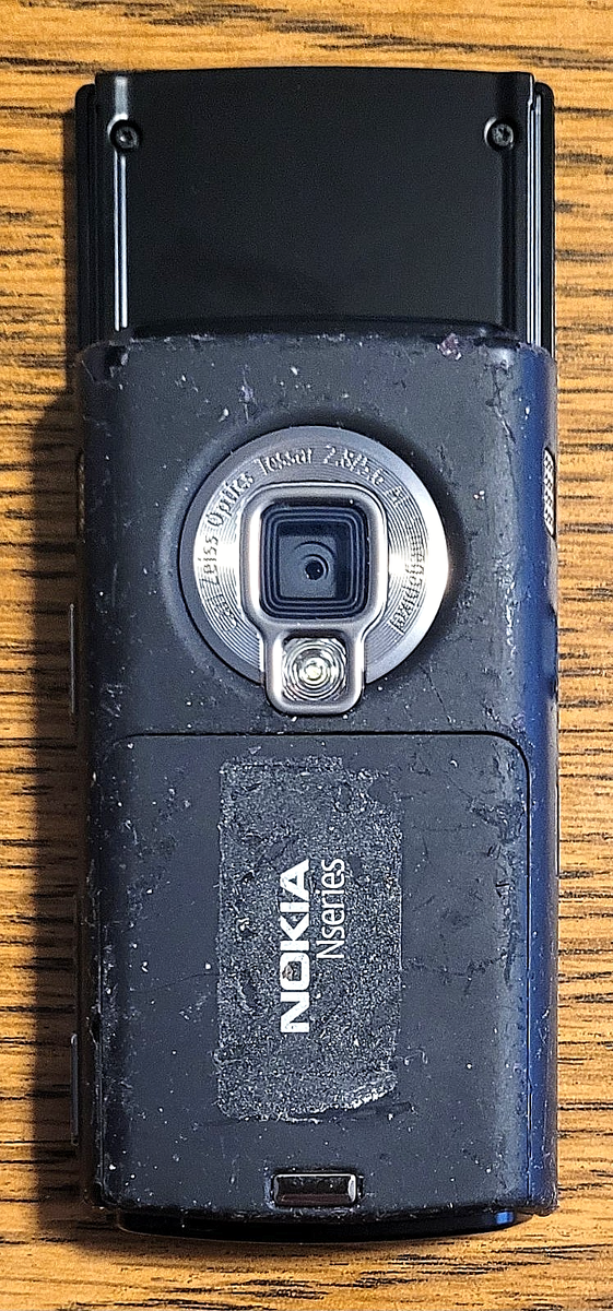 Nokia N95 - Black and Silver ( Unlocked ) Super Rare GSM