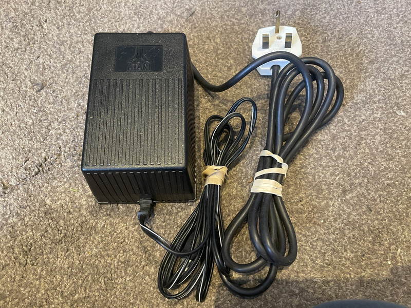 Original Official Atari 800XL UK Power Supply C0 61763-34 Tested & Working