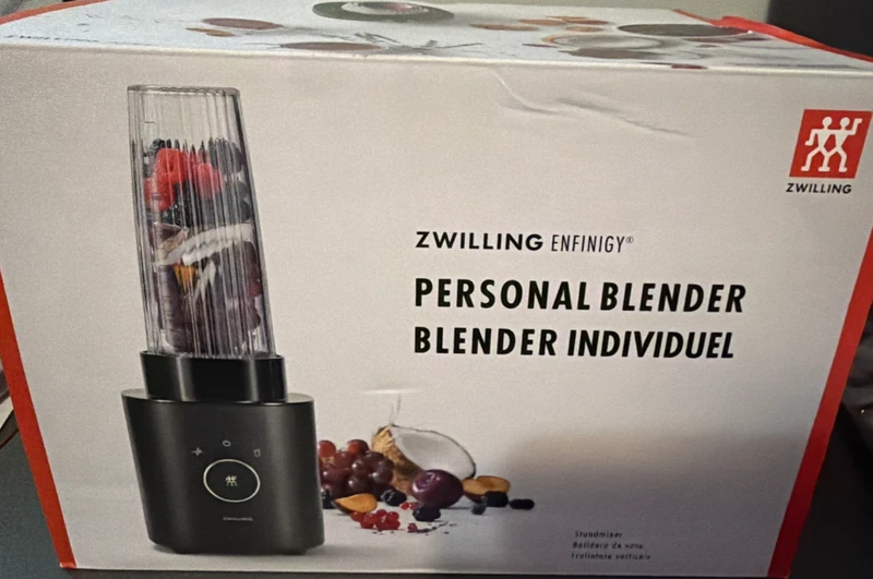 ZWILLING Enfinigy personal blender in black