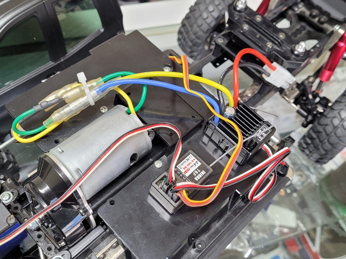 JP Garage Parafango Parafango In Gomma Nero Per Modelli RC Tamiya 1/10