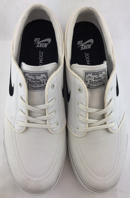 nike zoom janoski white