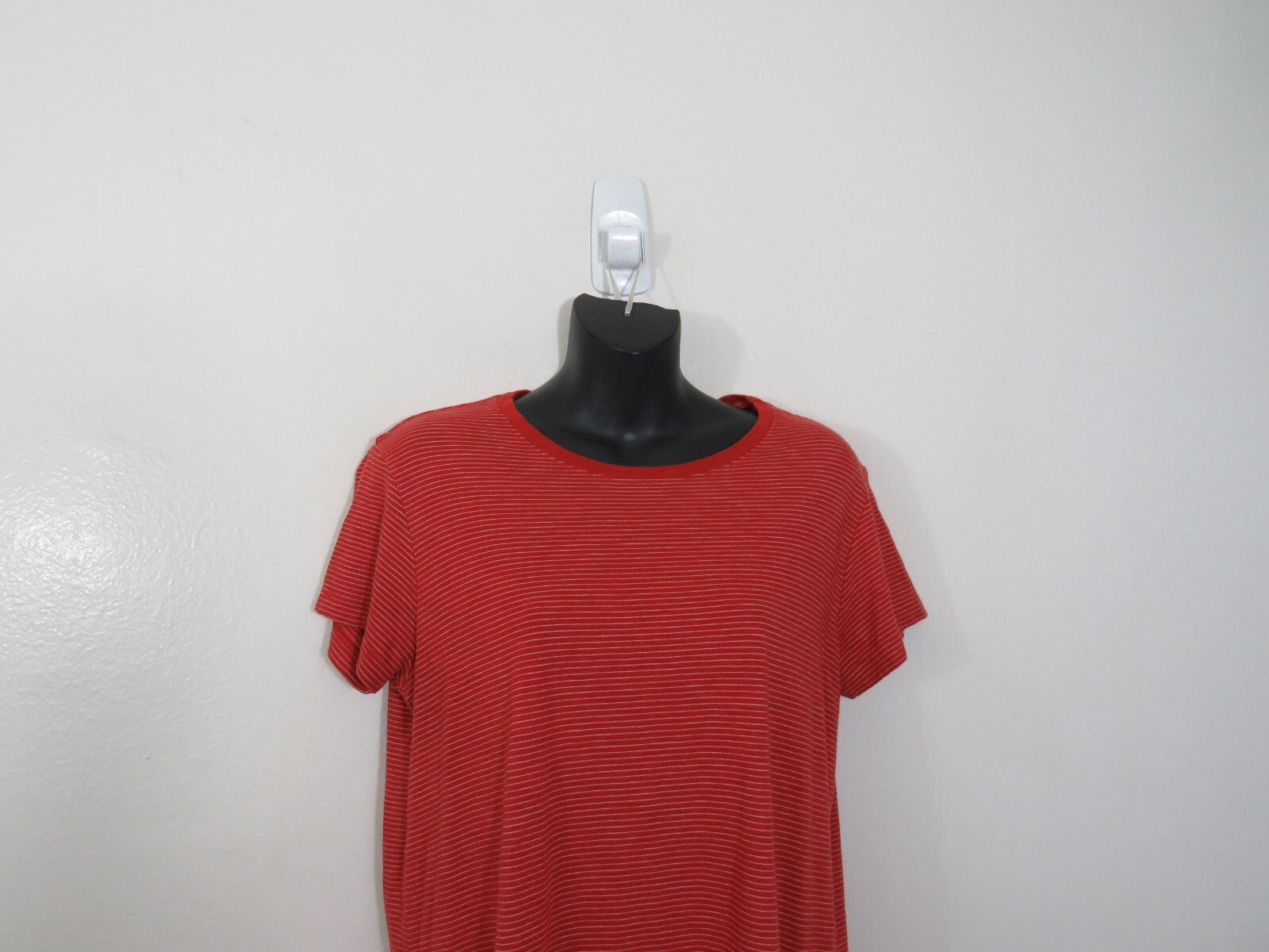 Marine Layer size Medium Red Striped Basic Tee Sh… - image 3
