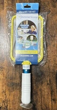 The Skimmie Scoop Handheld Hot Tub Spa Pool Skimmer Fine Mesh Net NEW