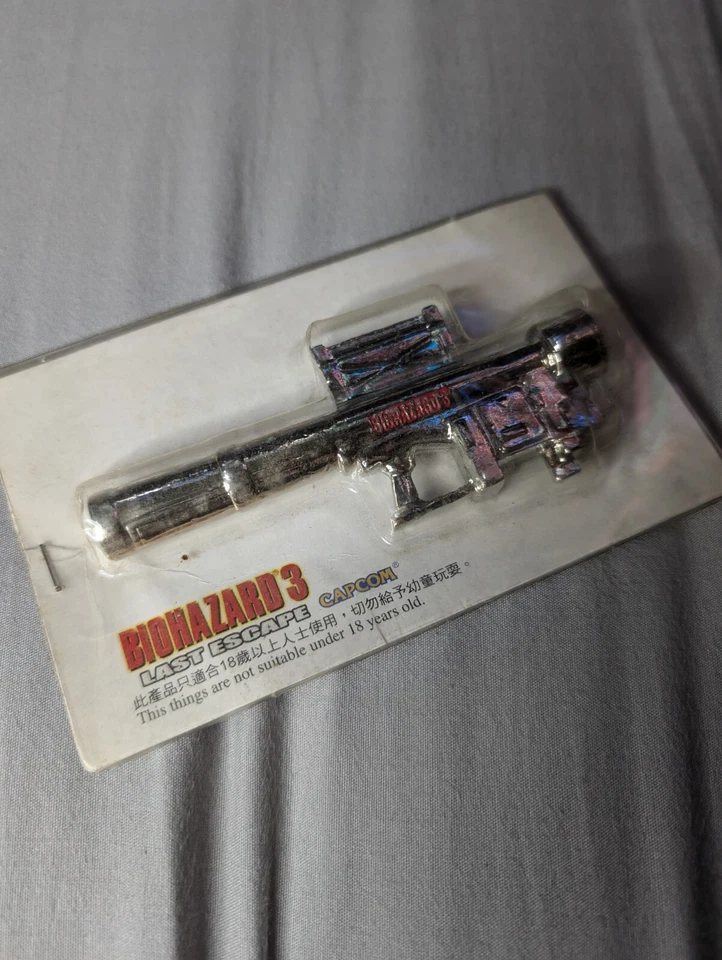 Resident Evil 3 Hong Kong Collectibles Metal Promo Figure 1999 Merchandise PS1 - Image 4 of 4