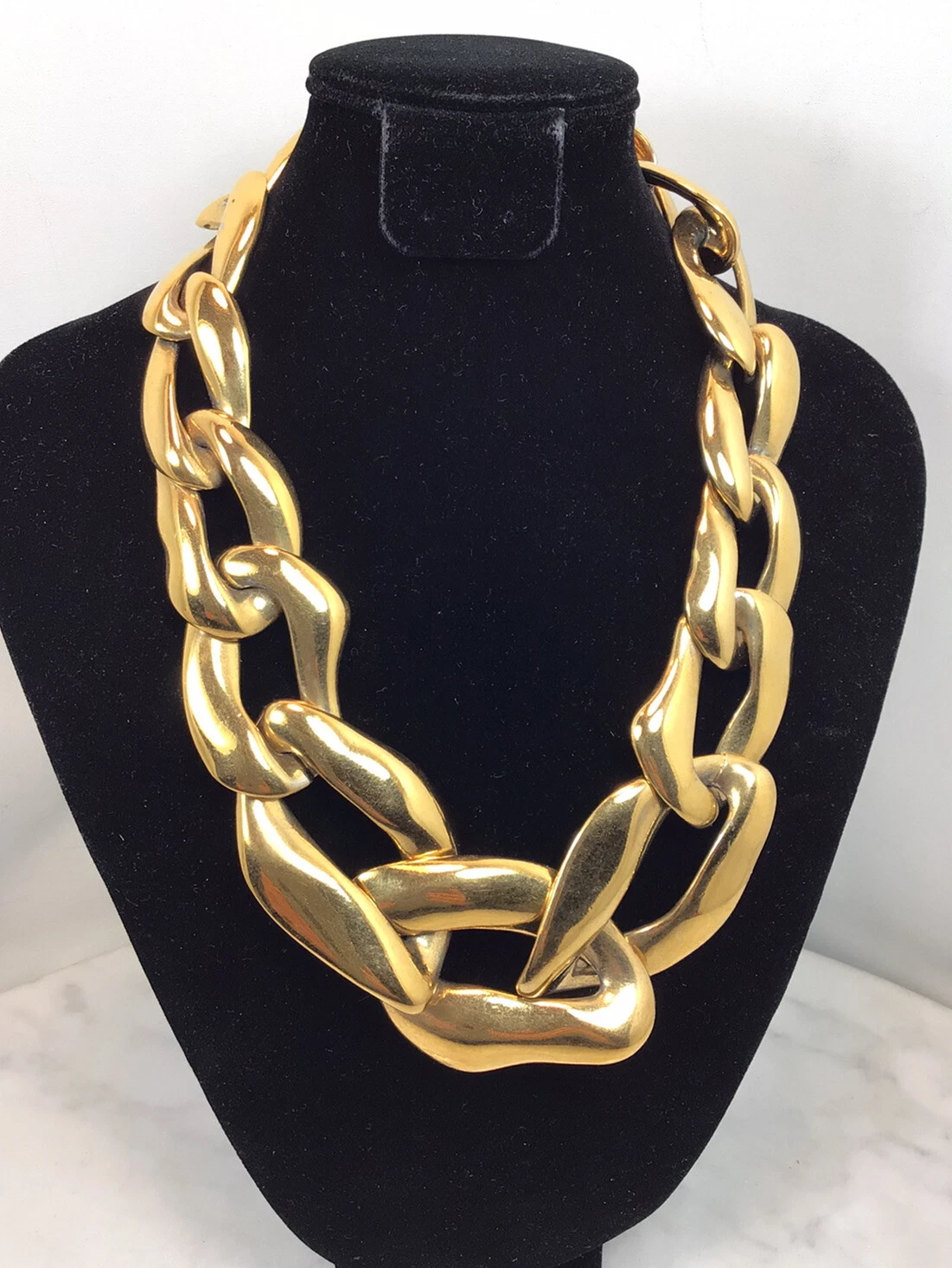 SAINT LAURENT (YSL) VINTAGE YVES SAINT LAURENT Collana Maglia Grossa Catena Edizione Limitata