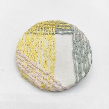 mina perhonen Thank you berry badge refraction Brooch yellow-green 6-0212G  