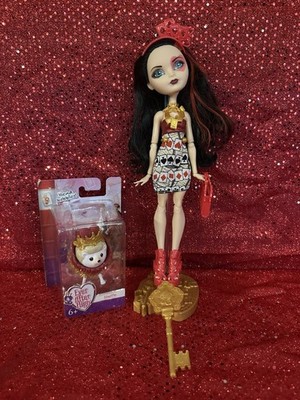 Ever After High ~ Lizzie Hearts Book Party Doll Complete Stand Shuffle Pet