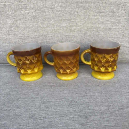 ANCHOR HOCKING FIRE-KING KIMBERLY STACKABLE Yellow Brown Coffee Mugs Set of 3