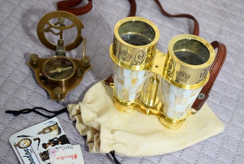Luxurious Handcrafted Brass Binoculars Featuring Intricate Engravings- Aesthetic - Picture 7 of 11