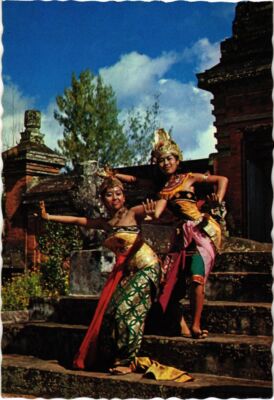 CPM AK Bali Rama dan Sinta di Pura Kerajaan Ubud INDONESIA (1281032)