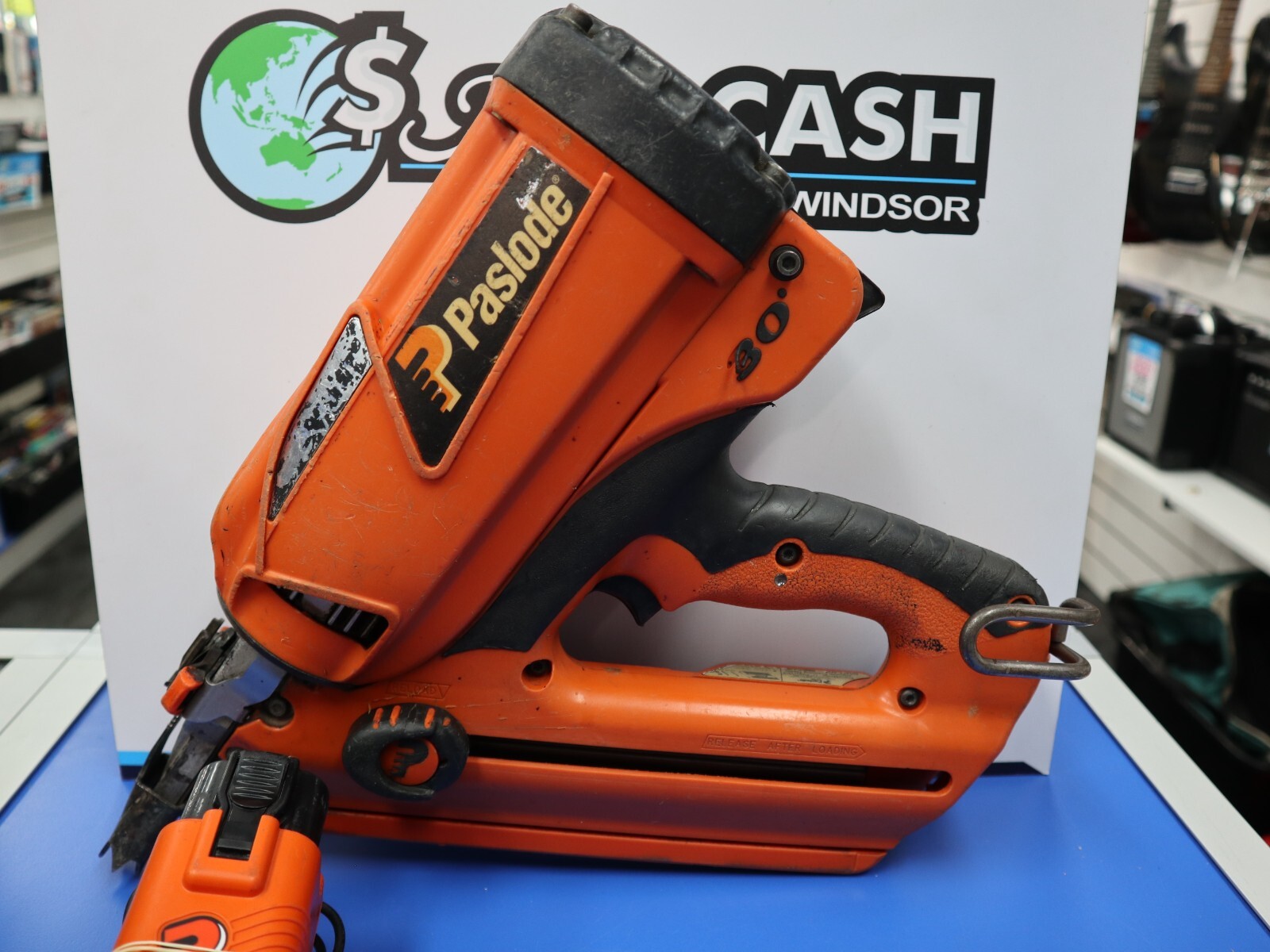 Paslode B20543P Impulse Framing Nail Gun W/ Battery & Charger eBay