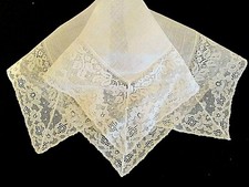 Vtg STUNNING 2.5"wide LACE WEDDING HANKY WHITE LINEN appears UNUSED EX Cond