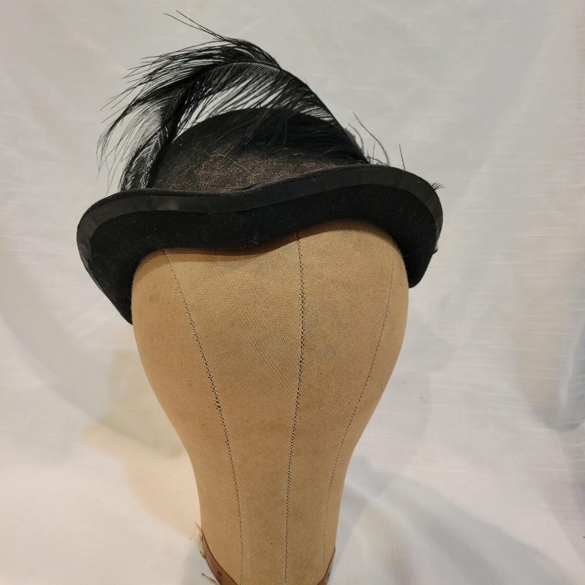 GLAMOROUS 1930S\' BLACK FELT HAT WITH WAVY TRIPLE BRIM + OSTRICH FEATHERS Edwardian Feather Hat - Etsy main image 2