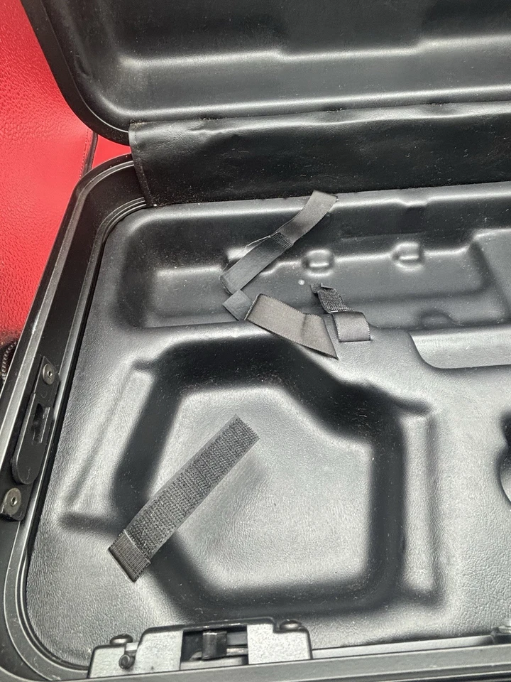 索尼 Handycam Video8 硬质保护壳 二手 — 第 3/4 张图片