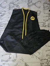 Children's Cobra Kai Karate Kid Gi. Cosplay Costume. Worn Twice.