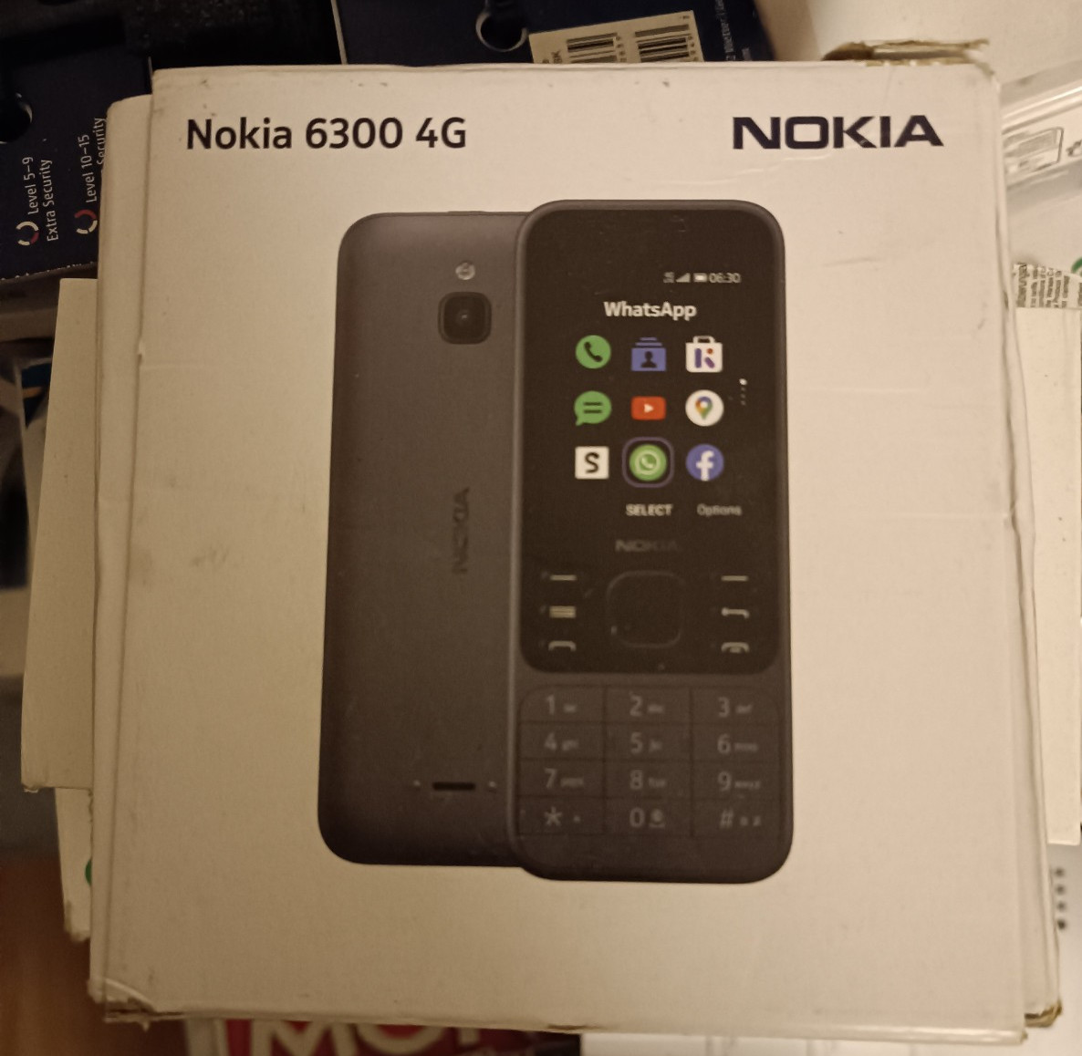 Nokia 6300 Gris Téléphone 4G Dual SIM compact et neuf avec grand clavier