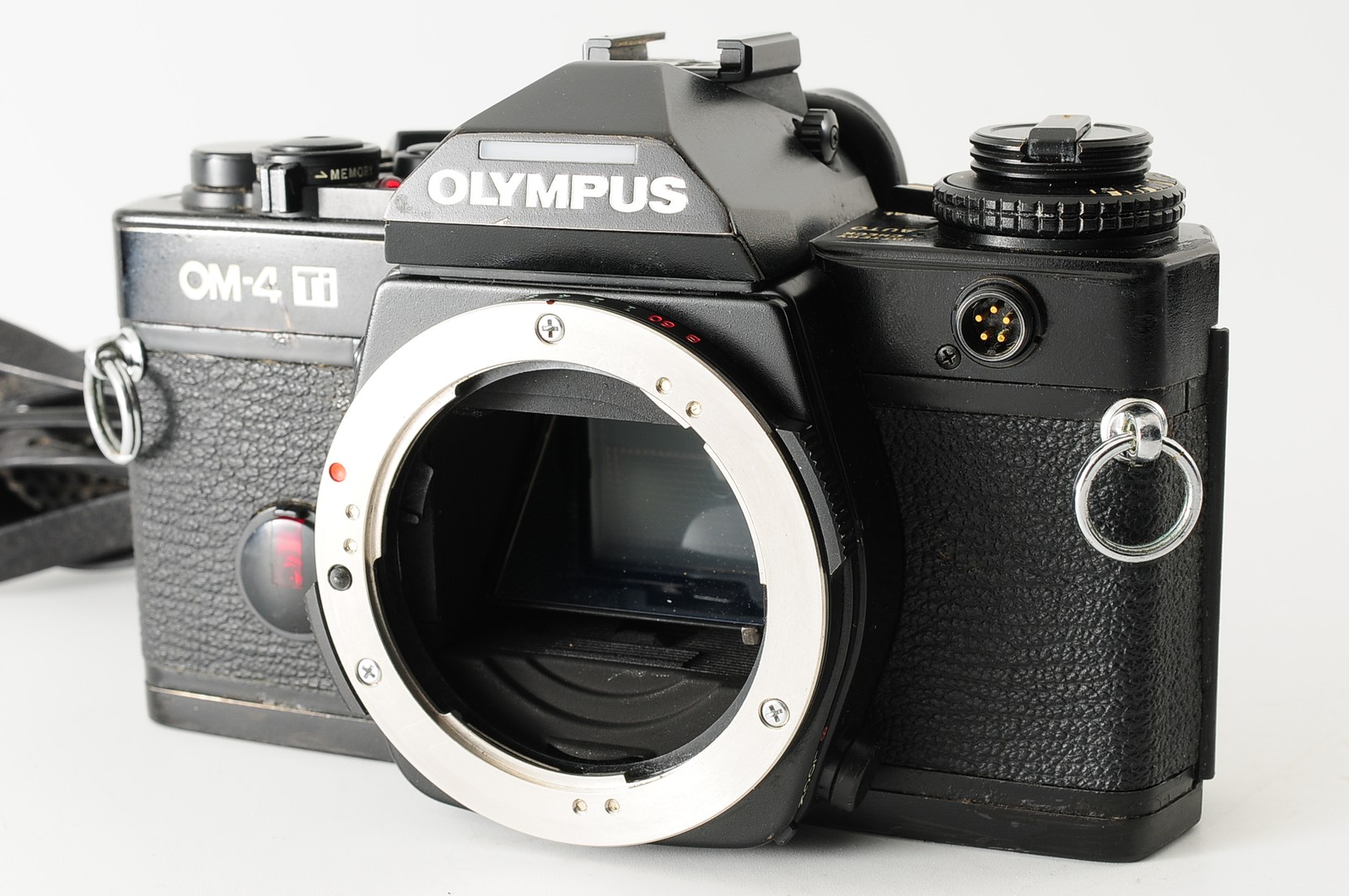 Olympus OM-4Ti vintage camera equipment - eBay listing photo 4