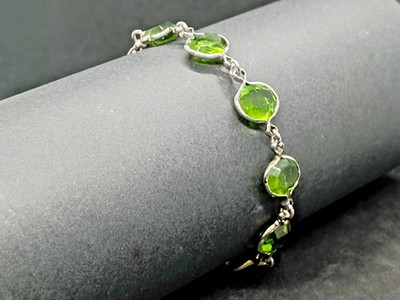 Antigua Pulsera Retro Vintage con piedras verdes Elegante y luminosa Años 70