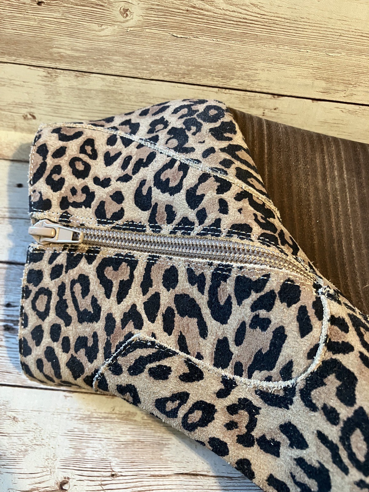 Sole Society So Patsy Leopard Ankle Boot Wedge He… - image 6