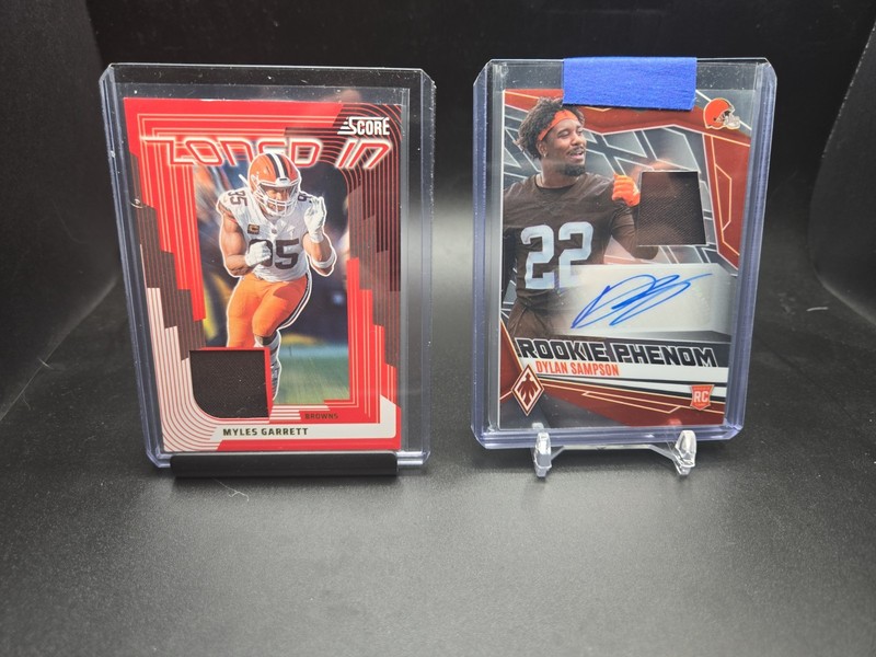 2025 Cleveland Brown Football Cards Lot Of 4