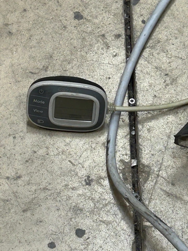 E Bike Vorderrad  Frontmotor 28. Zoll Antrieb Tretwerk Citybike 36V - Bild 3 von 4
