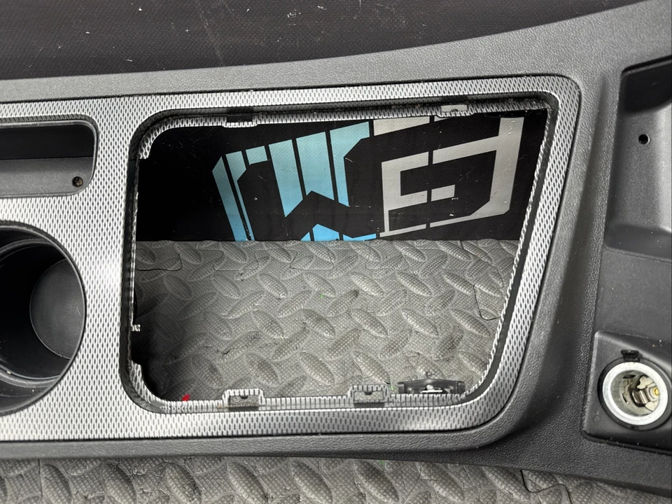 OEM 2008-2014 DODGE CHALLENGE CONSOLA CENTRAL PORTAVASOS BISEL DE CAMBIO Foto 4 de 4