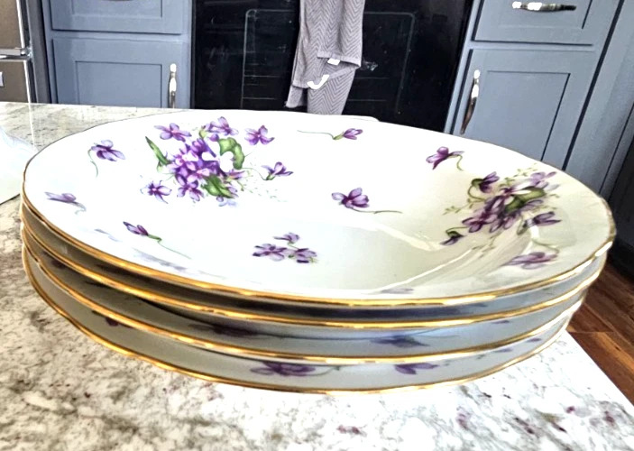 VINTAGE ROSSETTI SPRING VIOLETS RIM SOUP BOWLS -7 1/2", 4 TOTAL, Made in Japan - Image 2 of 3