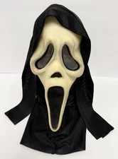 Scream Ghostface Early Gen 2 Fun World Div. Dimple Poly Shroud Mask Vintage 90’s