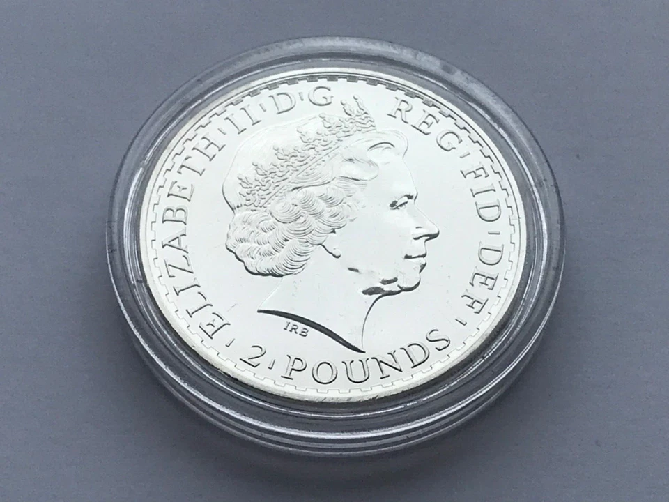 2013 SILVER GILDED BRITANNIA 1 OUNCE 1OZ 2 POUNDS .999 FINE SILVER COIN - Image 2 of 4