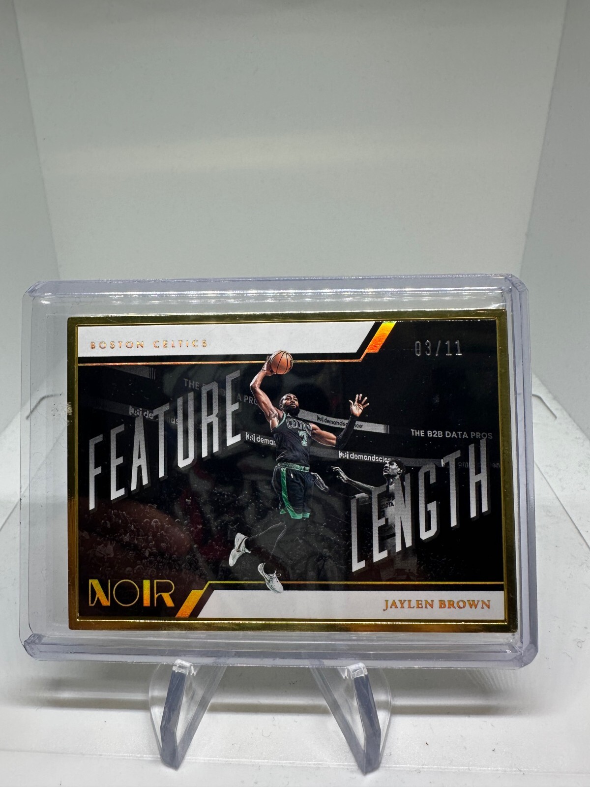 2022-23 Panini Noir Jaylen Brown Feature Length Gold Frame /11 Boston