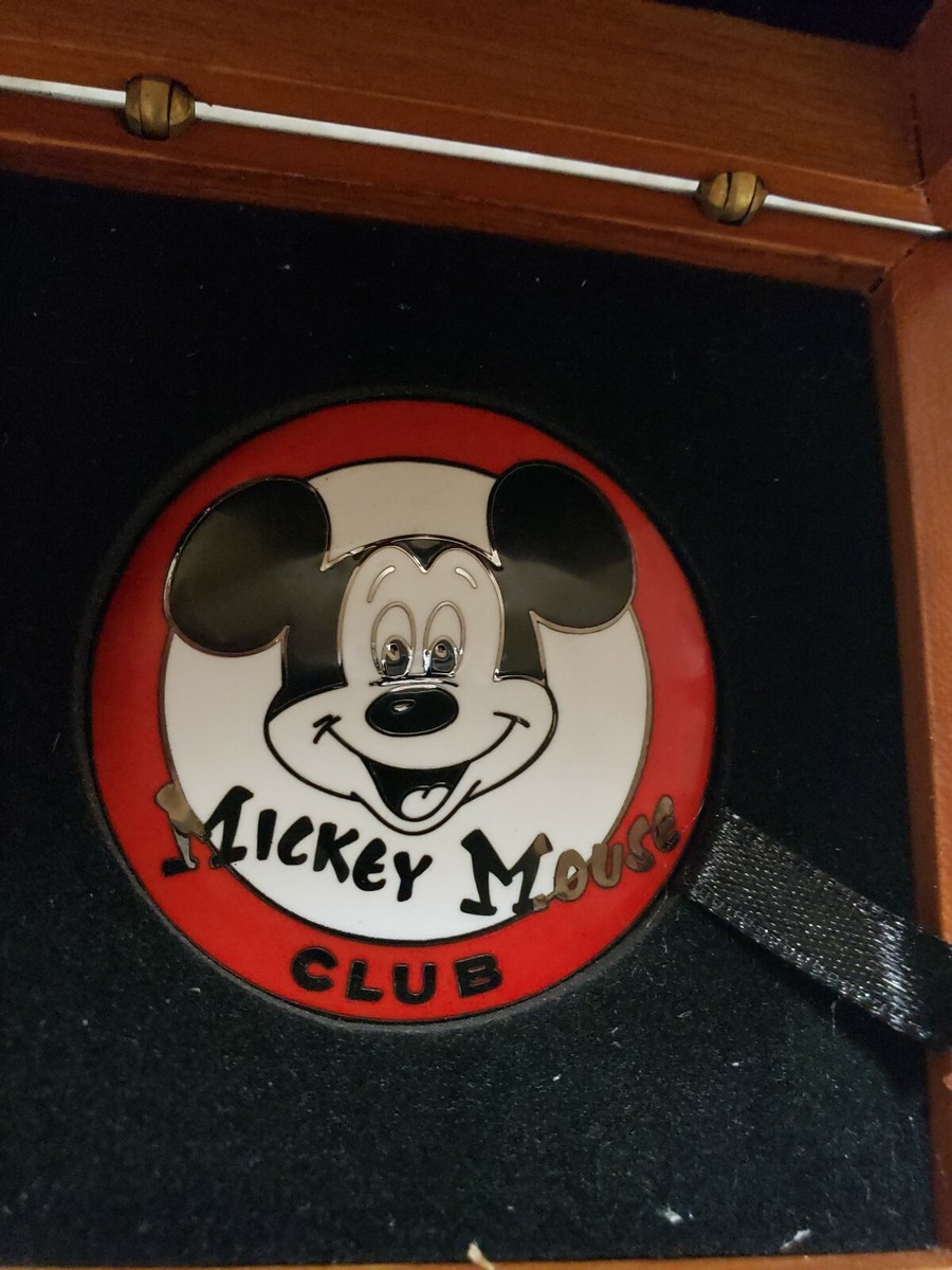 Vtg '95 40th Catalog Disney Mickey Mouse Club Button Wood