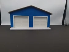 1:43 Scale-Blue Two 2 Car Garage w/ Movable Door and Removable Roof