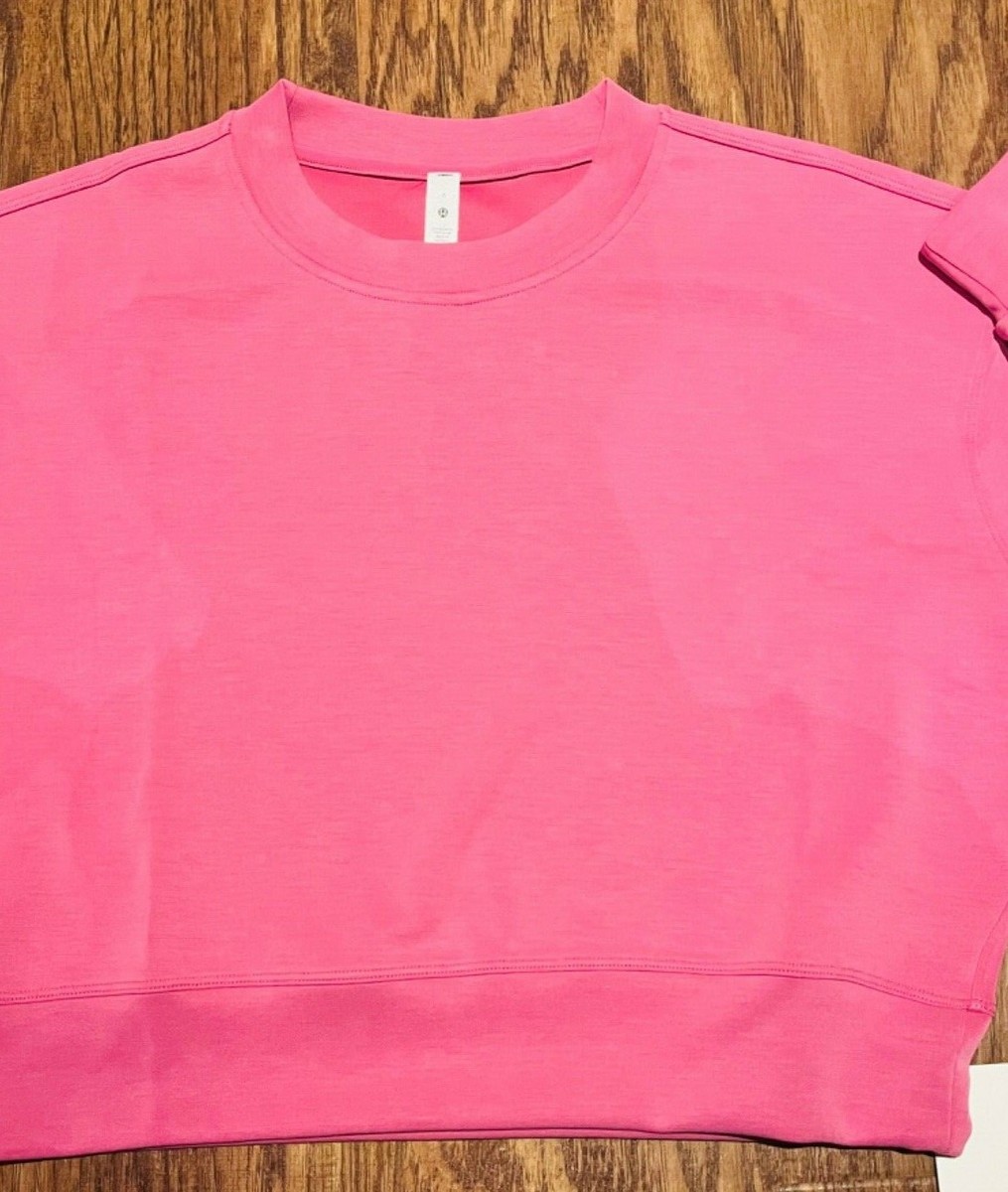 NEW Lululemon Perfectly Oversized Cropped Crew Softstreme Pink Blossom Size  4