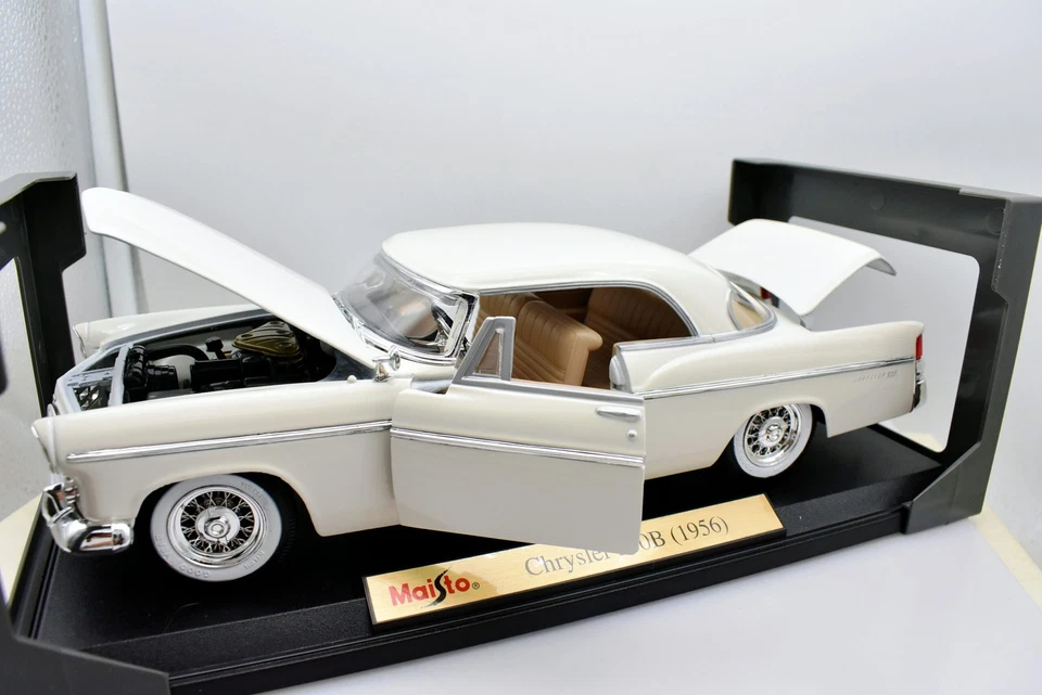 Modellini auto americane scala 1:18 Chrysler 300B diecast modellismo statico car - Immagine 4 di 4