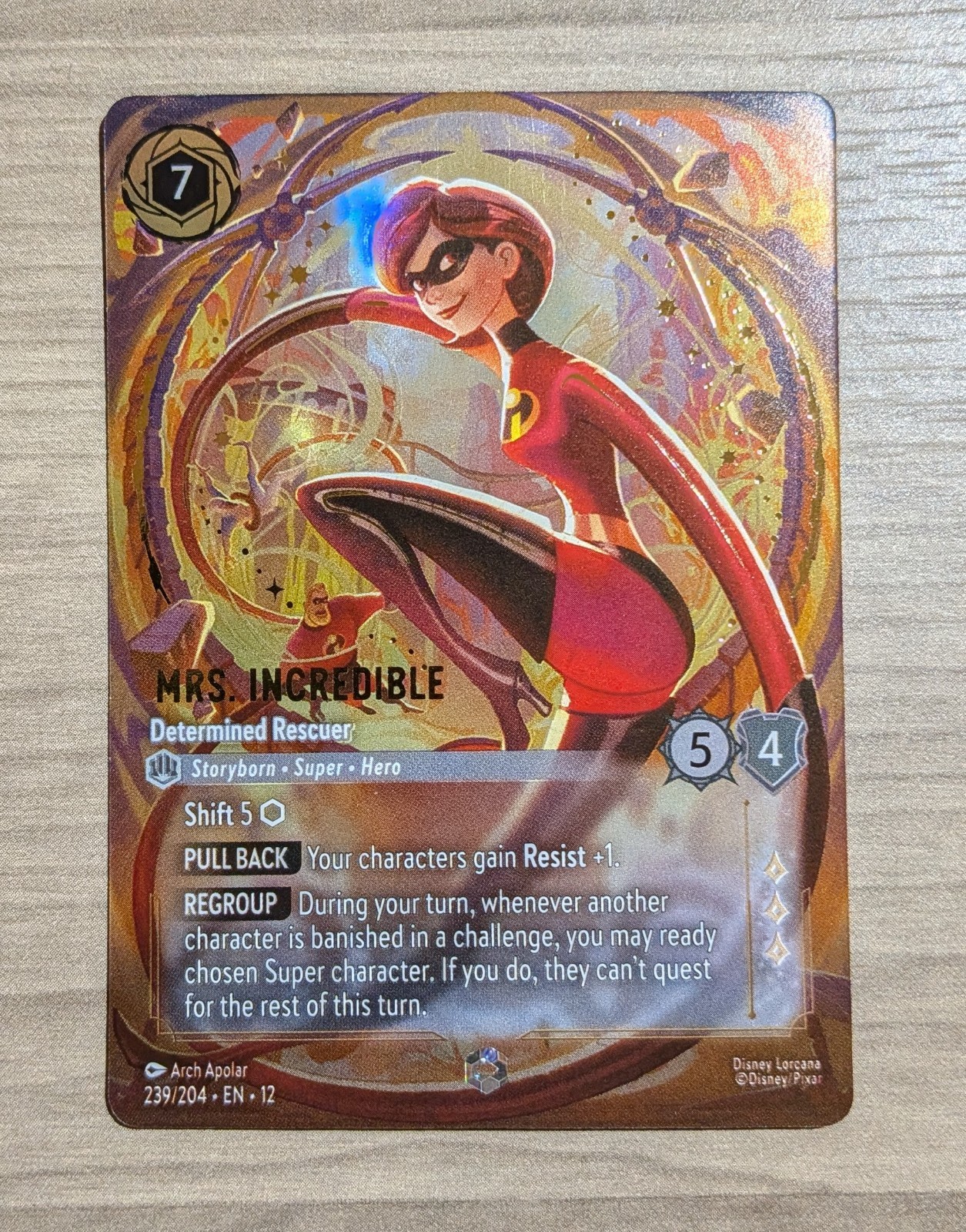 Mrs. Incredible - Determined Rescuer (Enchanted) 239/204 Wilds Unknown Holo