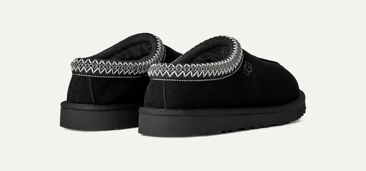 Men\'sUgg Black  Fleece-Lined Slip-On Moccasin size 9 Pacas™ Inc. | Men main image 4