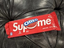 Supreme Oreo Cookies Red SS20 1 Pack of 3 Coo...