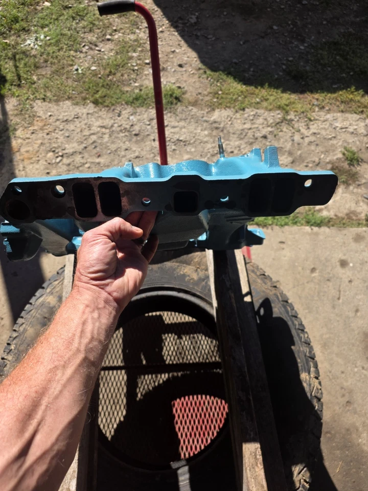 Pontiac 421/400 GTO 1967 colector de admisión Foto 2 de 3