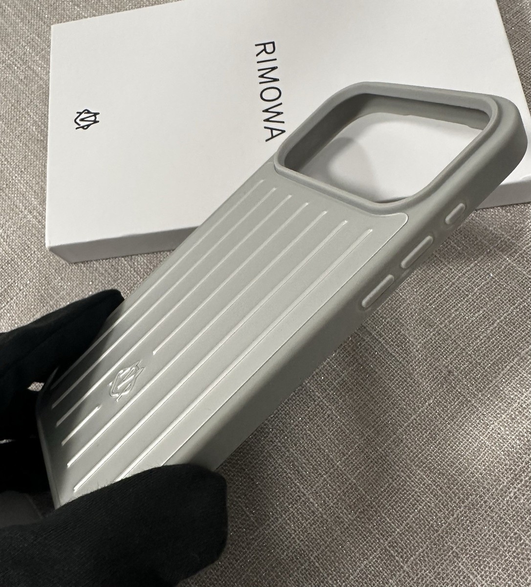 RIMOWA iPhone 17 PRO MAX Case (Silver) - BRAND NEW 🆕 | eBay