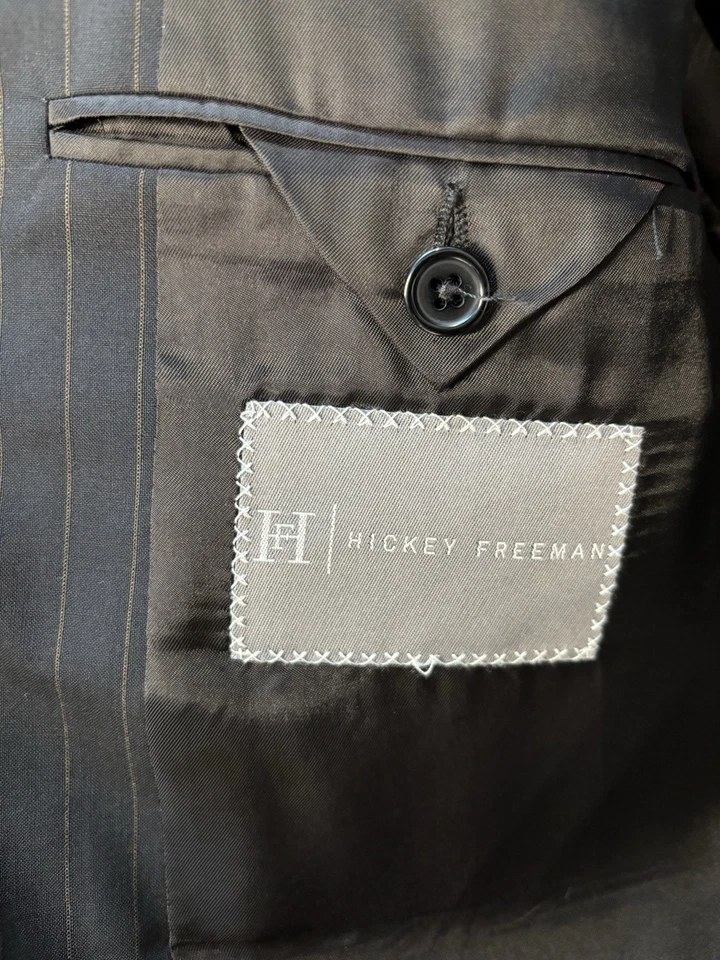 Hickey-Freeman 48R NAVY PINSTRIPE 2pc 2btn YrRnd Suit 39Wx29.75L Made in USA EUC - Image 3 of 4