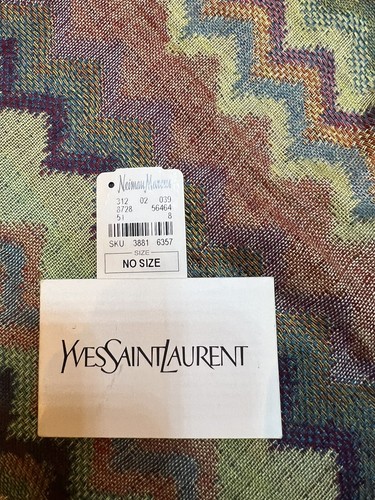 YSL Yves Saint Laurent Handbag. - Picture 15 of 17