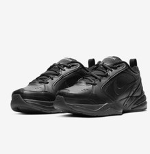 Size 7 - Nike Air Monarch IV 4E Wide Black