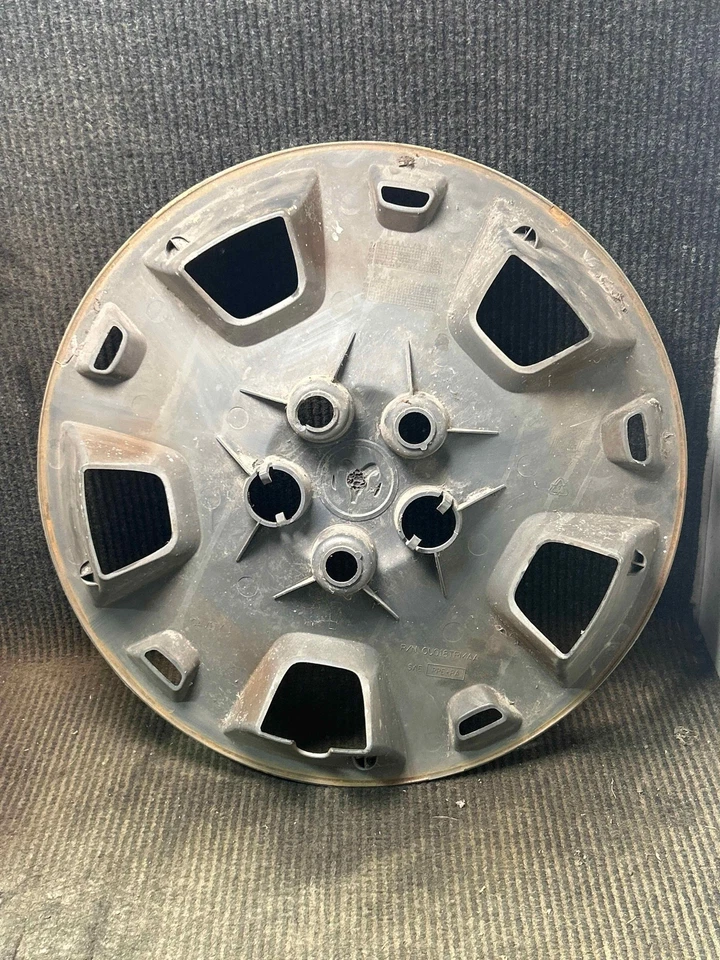 Fits 2006-07 DODGE CHARGER 17in Wheel/Rim Cover OEM:N/A Foto 2 de 4
