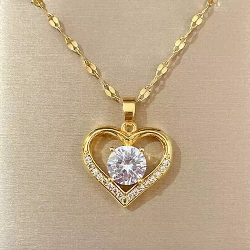Stunning Women's Pendant 2Ct Round Cut Simulated Diamond 14K Yellow Gold Plated